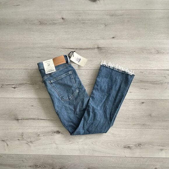 Citizens of Humanity "Isola" cropped bootcut jeans Dark Wash‎ 28 NWT - Picture 6 of 9